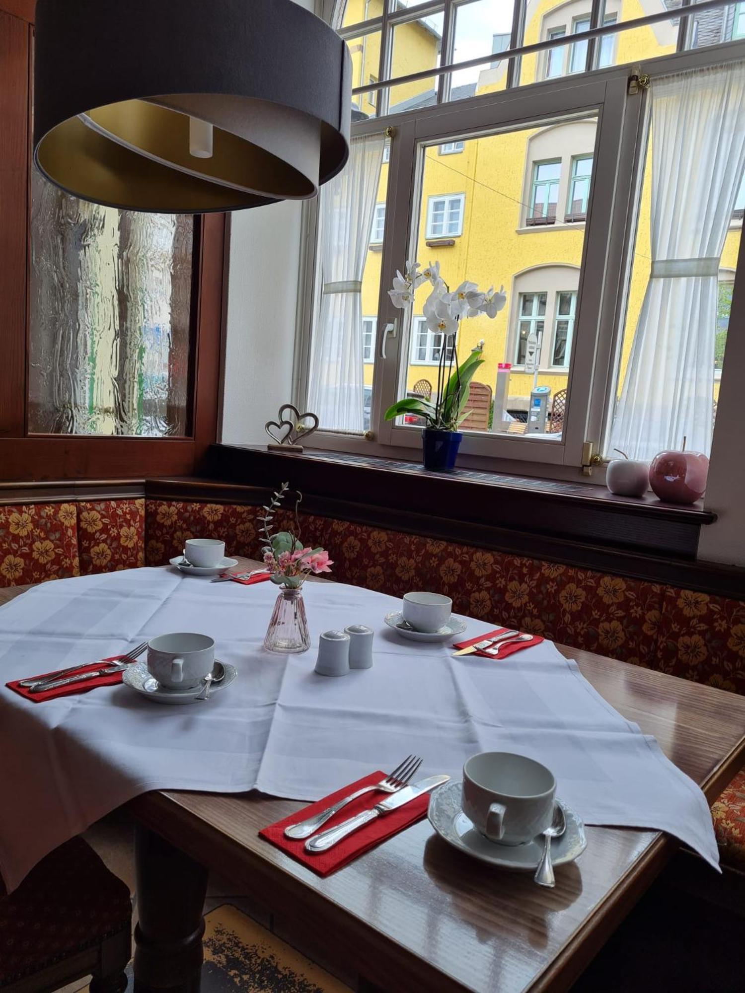 Hotel Garni Zur Post Wernigerode Bagian luar foto