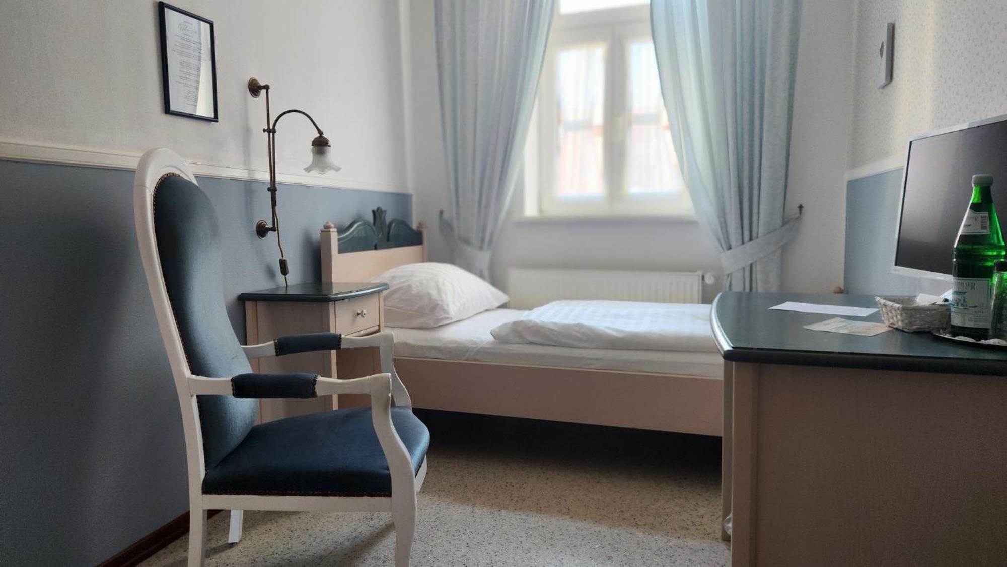 Hotel Garni Zur Post Wernigerode Bagian luar foto
